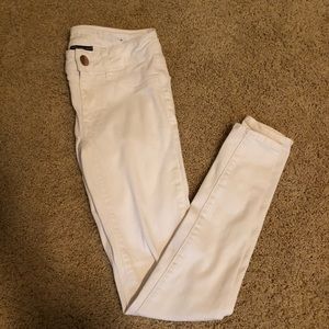American Eagle Super Super Stretch White Jeans